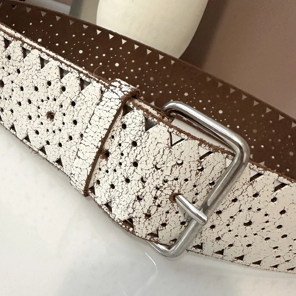 Vintage Express belt-white.
